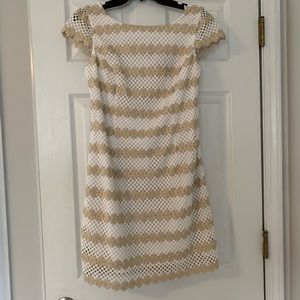 Lilly Pulitzer white and gold cap-sleeve dress. Size 8.